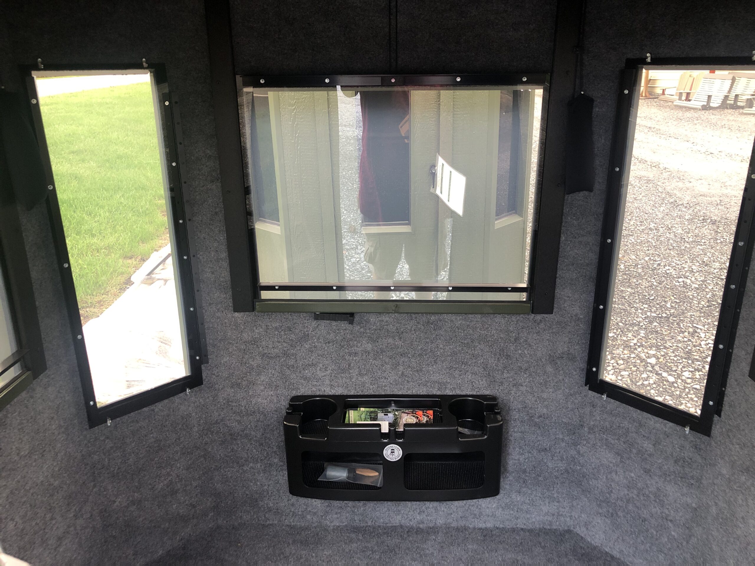 Inside of Octagon 6x6 Deer blind