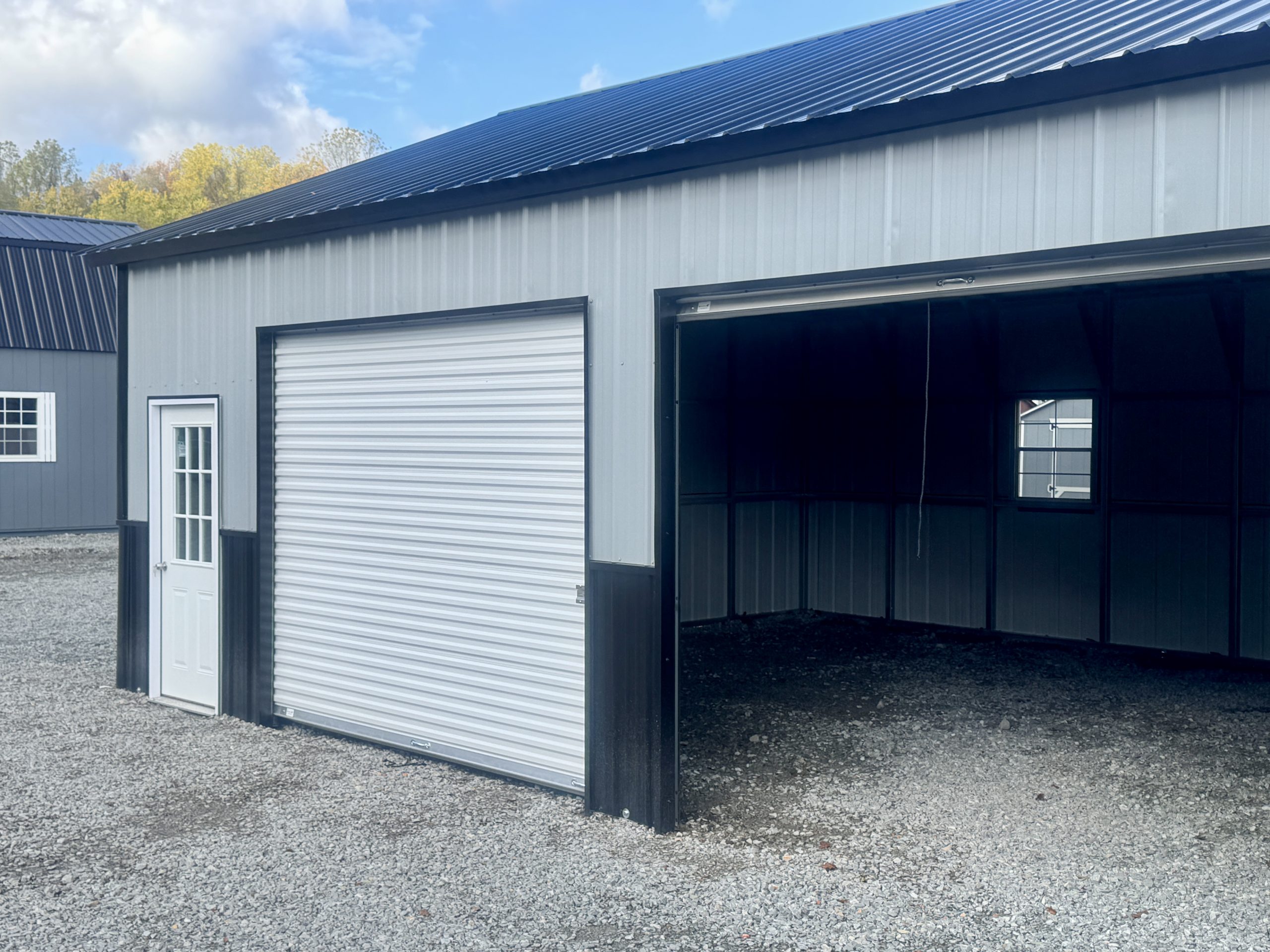 24 x 30 x 10 TOL Metal Garage