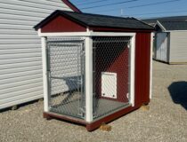 4 x 8 Dog Kennel